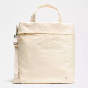 NWT‎ Lululemon On My Level Tote Bag 20L